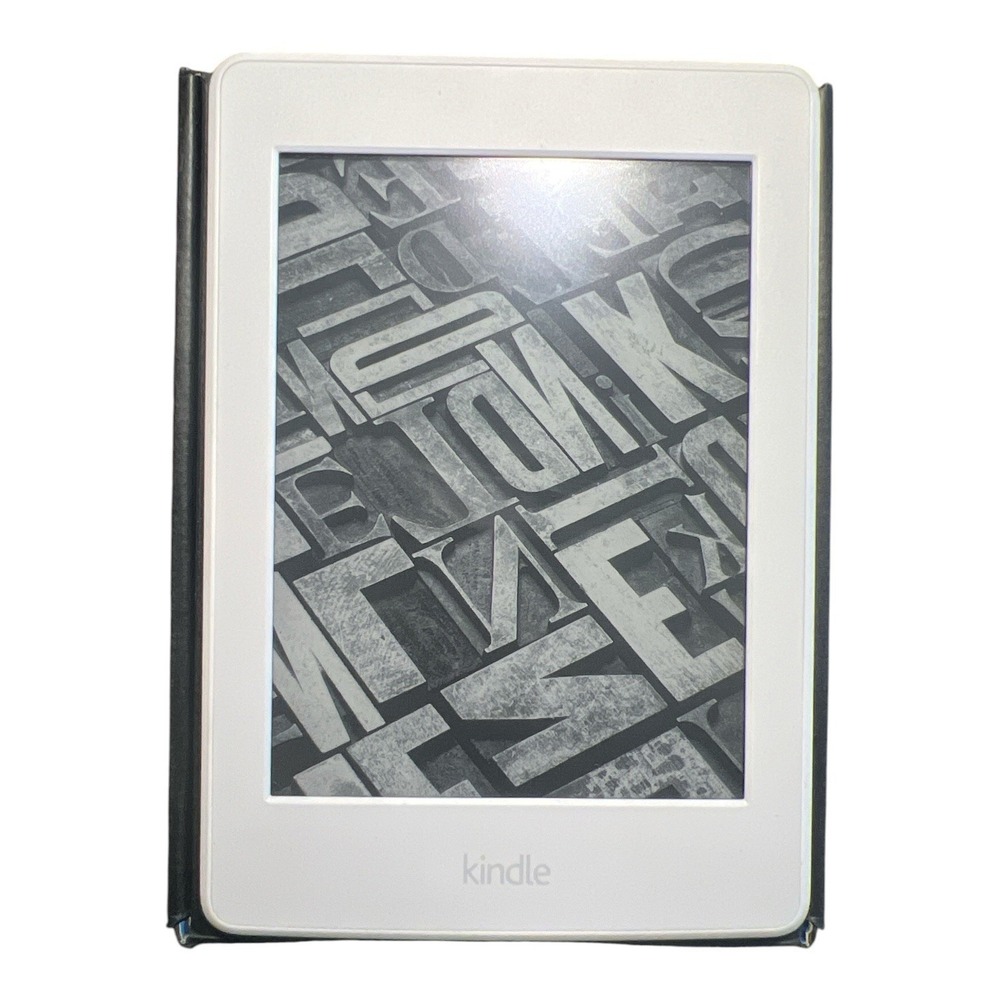 Amazon Kindle 4th Gen D01100 6" Wi-Fi eReader Tested Box USB Cable